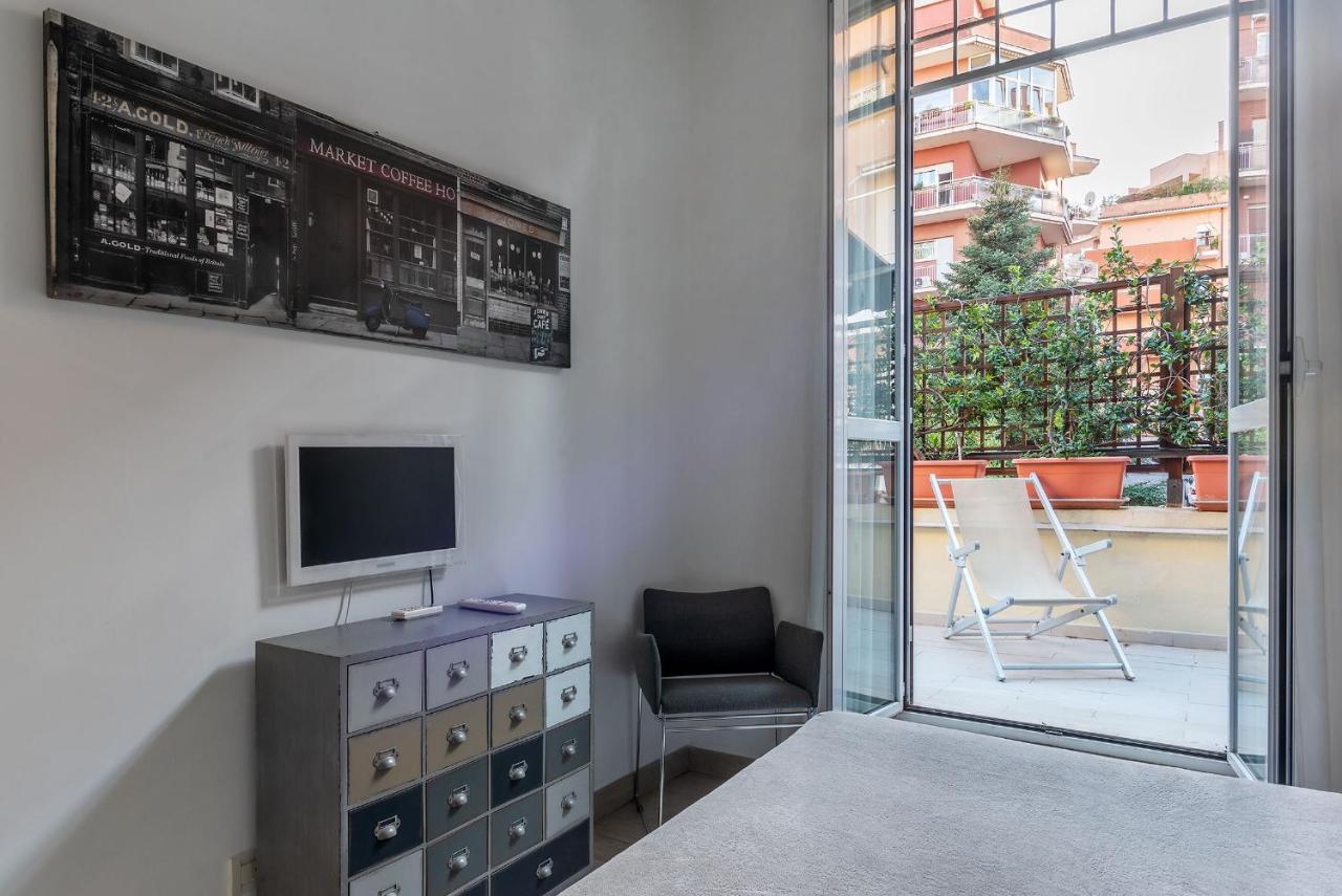 House & The City - Apartments In Рим Экстерьер фото